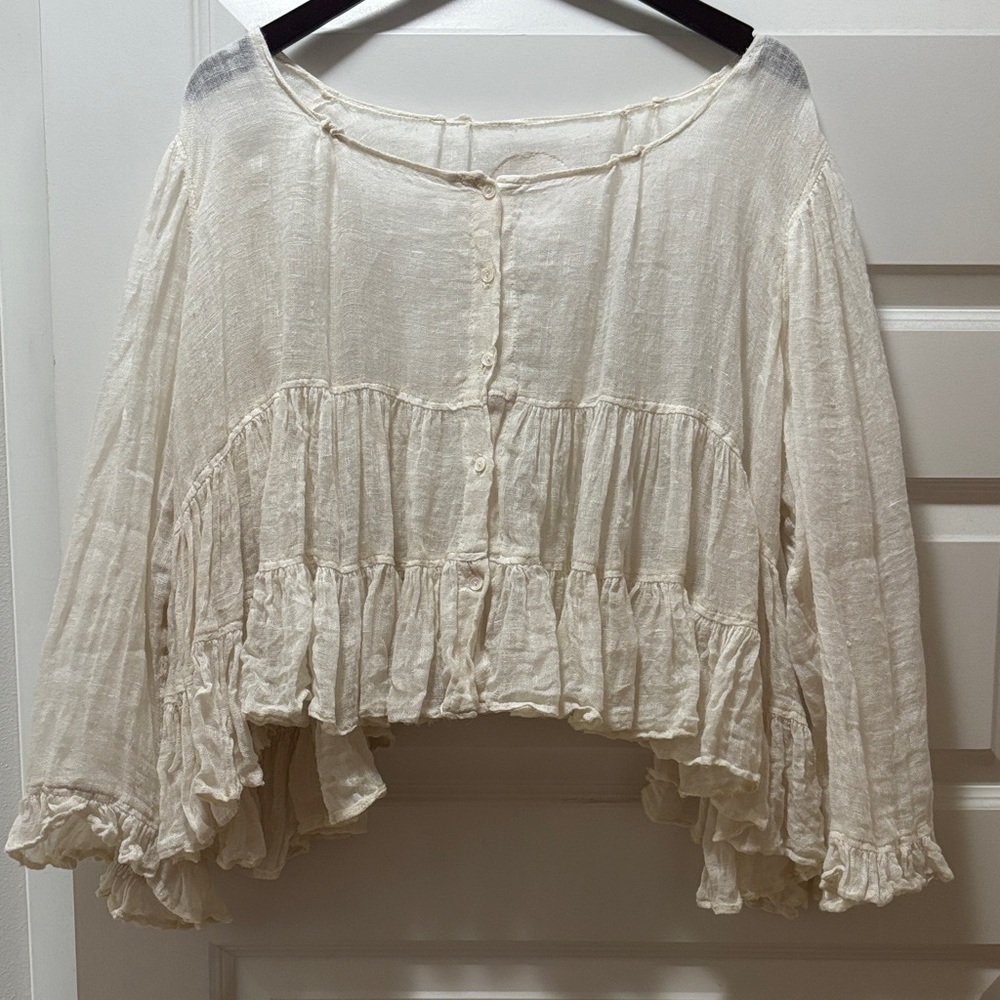 Rare Vintage Magnolia Pearl Linen Ruffle Blouse